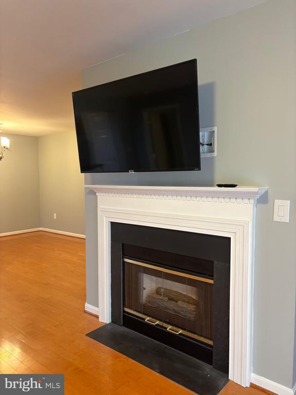 Building Photo - 13107 Millhaven Pl