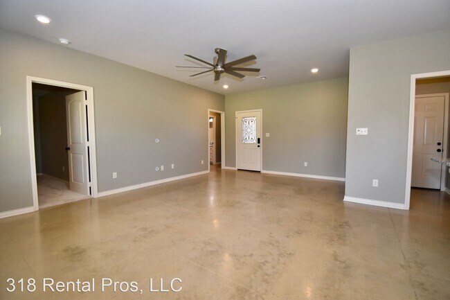 Building Photo - 3 br, 2 bath House - 102 Meadows Drive