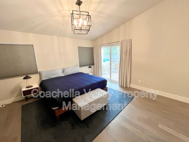 Building Photo - 39866 Newcastle Dr