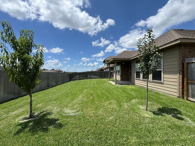 Building Photo - 19038 W Windhaven Terrace Trail