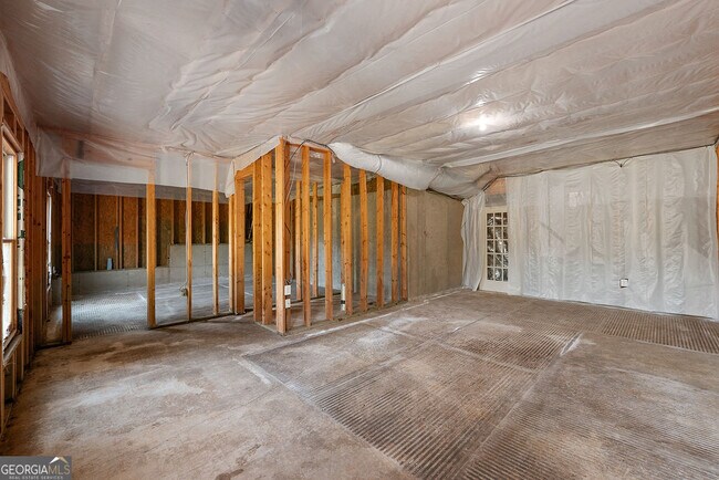 Building Photo - 3574 Willow Glen Trail