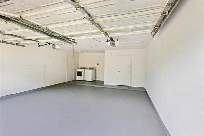 Building Photo - 11414 Montverde Ln
