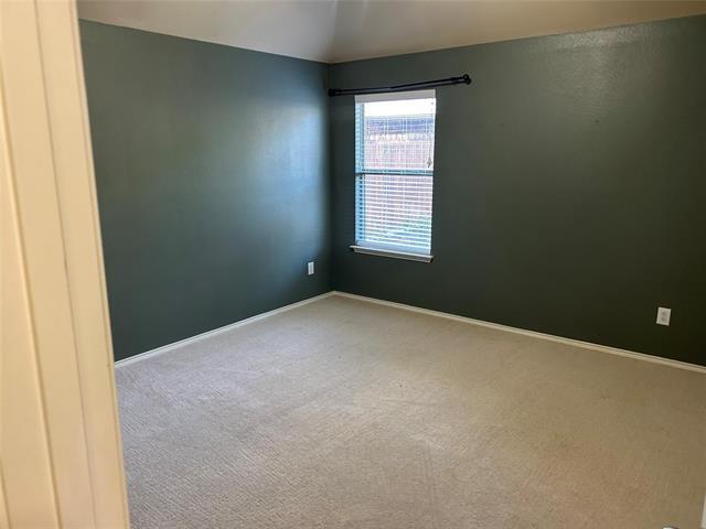 Building Photo - 816 Lake Grove Dr