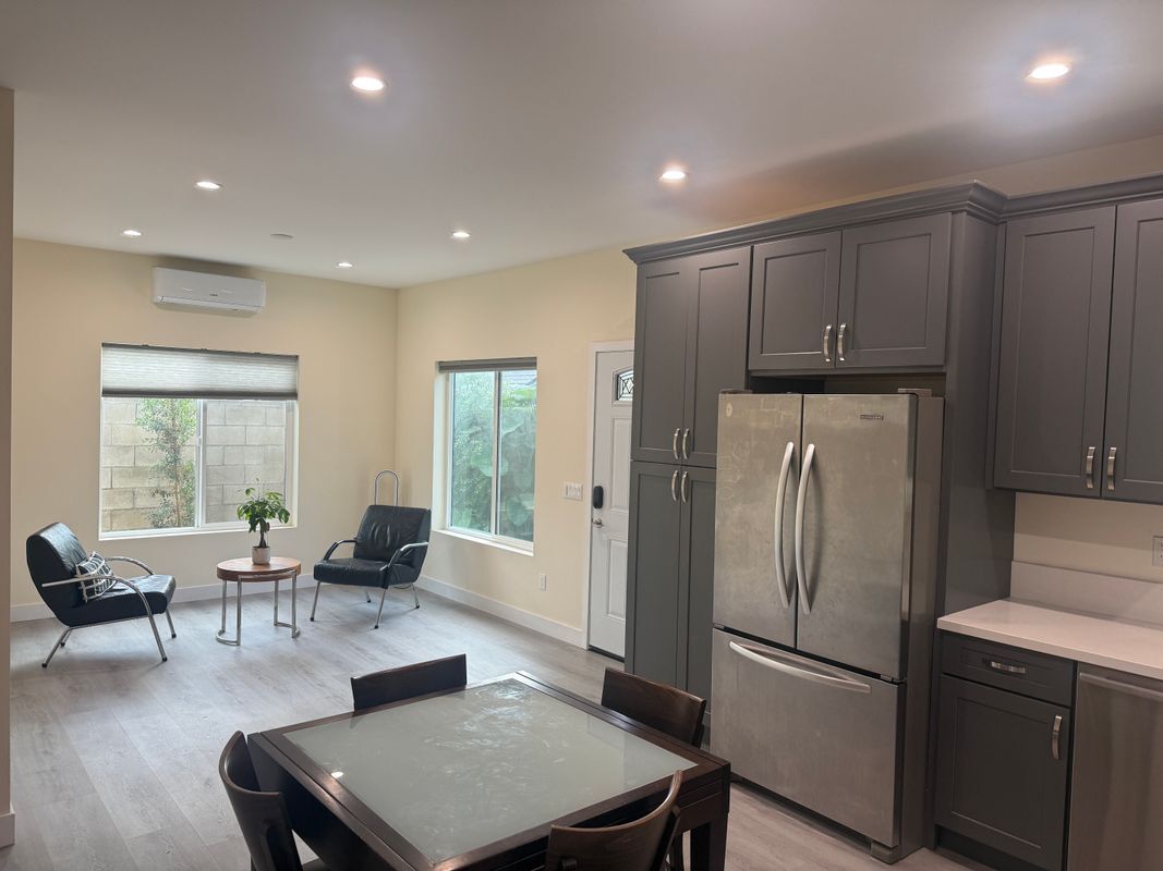 Building Photo - 4902 Temple City Blvd