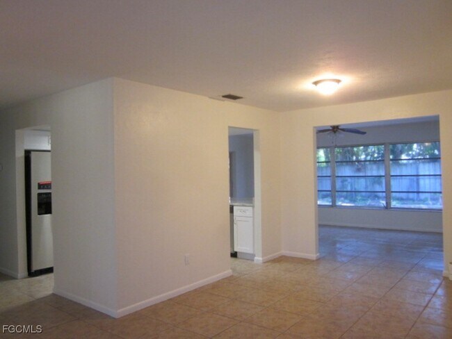 Building Photo - 5716 Riverside Dr