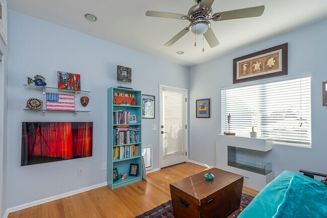 Building Photo - 4719 Coronado Ave