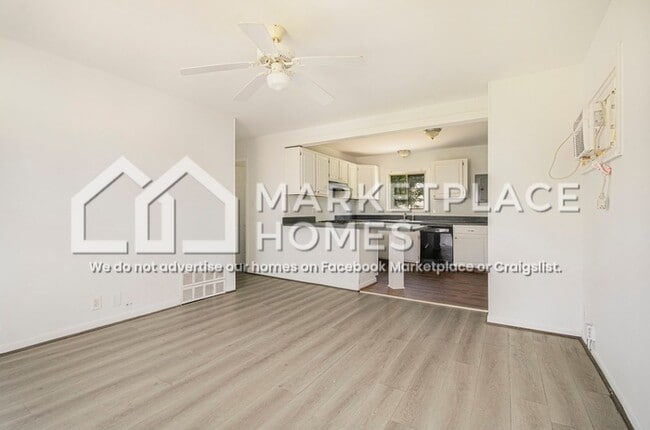 Building Photo - 28342 Rosemont St