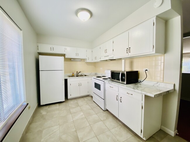 Building Photo - 1414 Lehigh Ave