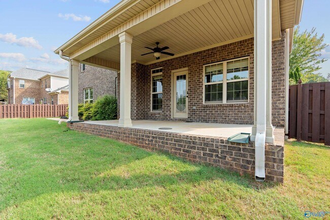 Building Photo - 293 Big Oak Ln