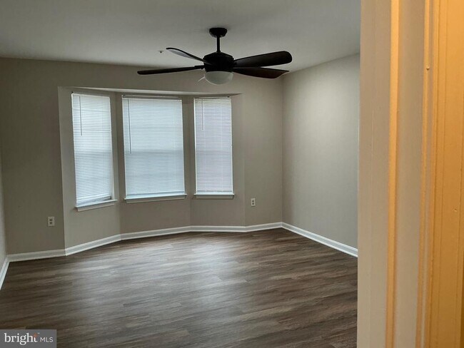 Building Photo - 2020 Alice Ave