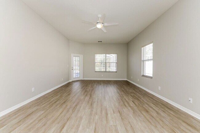 Building Photo - 1253 Deerbourne Dr