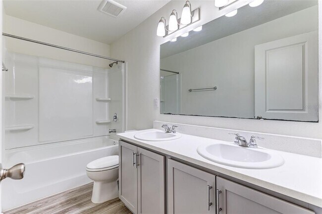 Building Photo - 2365 Carrabelle Wy