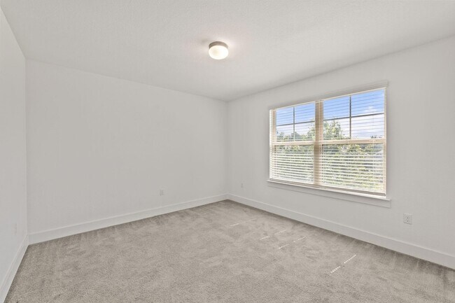 Building Photo - 322 Bonnet Blvd