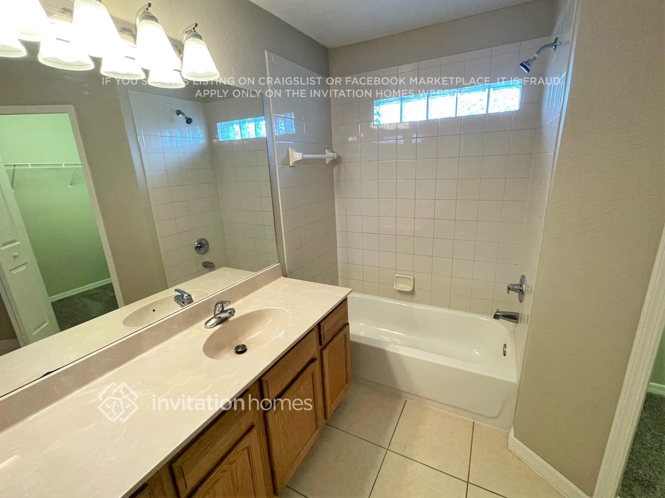 Building Photo - 649 Rose Apple Cir
