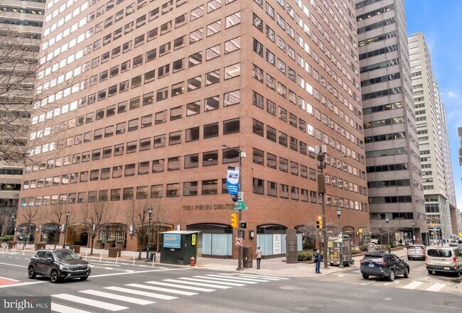 Building Photo - 1801 Market St