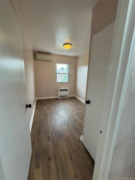 Primary Photo - 153-32 77th Ave