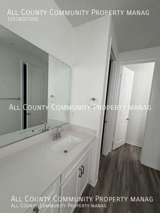 Building Photo - 33067 Muscadelle Ct