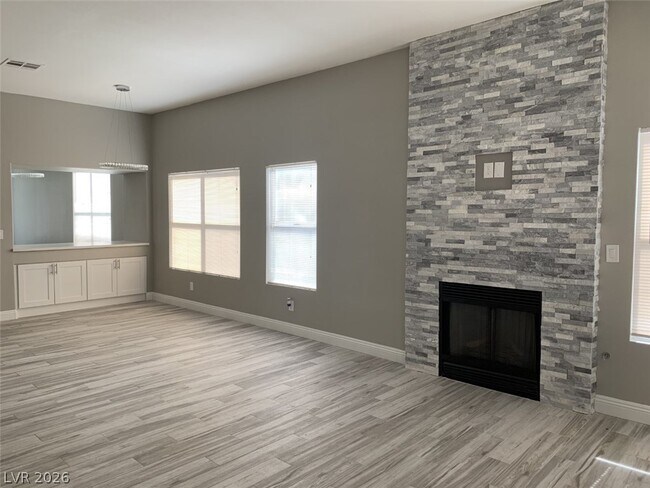 Building Photo - 7936 Nookfield Dr