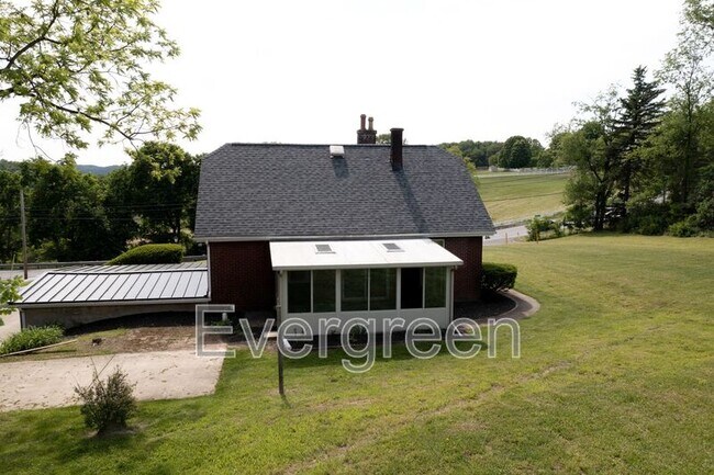 Building Photo - 2699 Conway Wallrose Rd