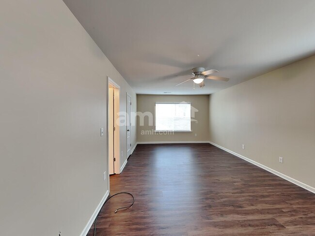 Building Photo - 2664 Southern Trace Dr