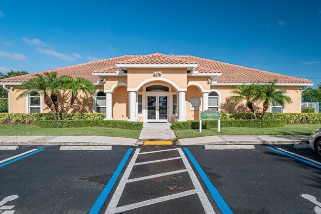 Building Photo - 603 Calamondin Way SW