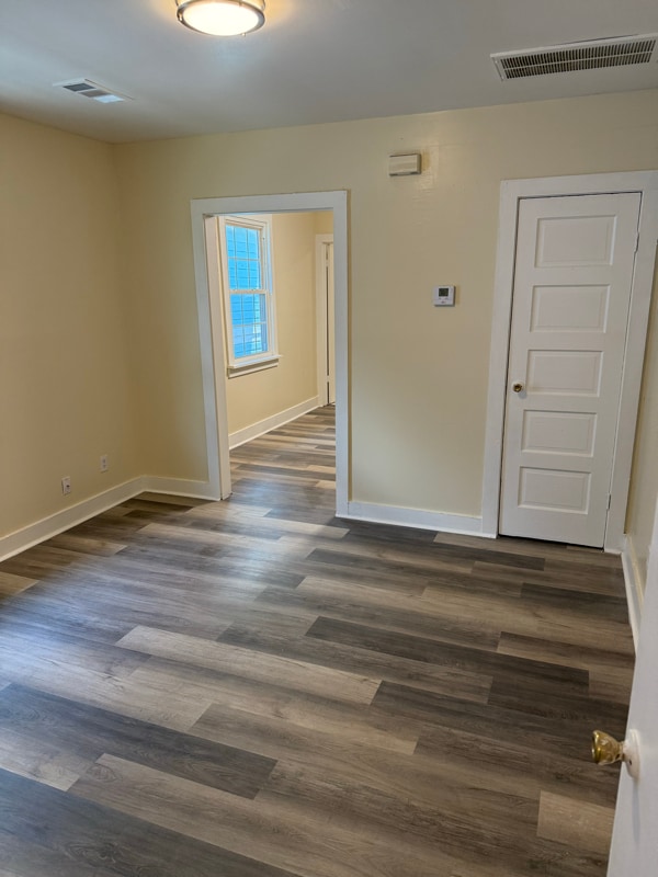 Building Photo - 2326 Lapeyrouse St