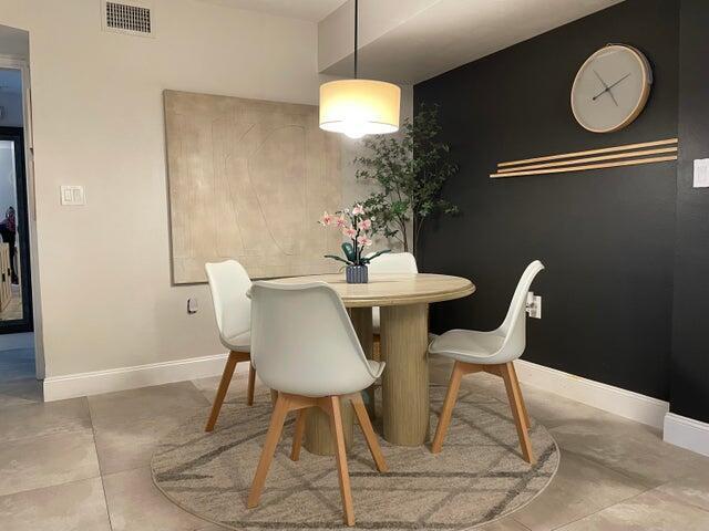 Building Photo - 1200 Scotia Dr