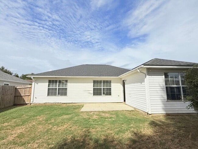 Building Photo - 437 Hilburn Ln
