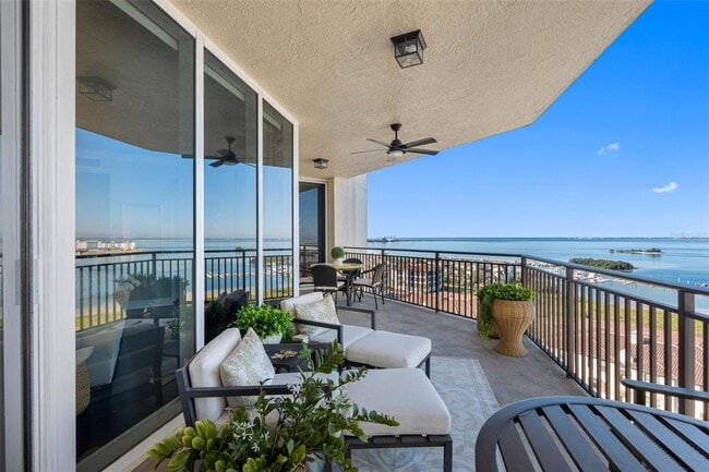 Building Photo - 5823 Bowen Daniel Dr