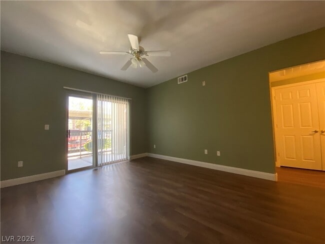 Building Photo - 8000 W Badura Ave