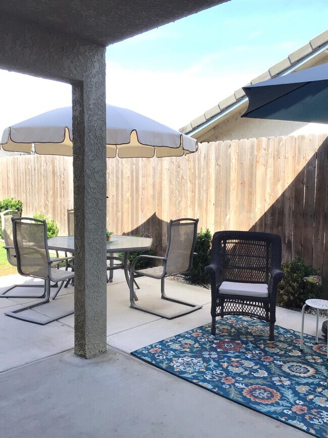 Building Photo - 1555 Morgan Dr