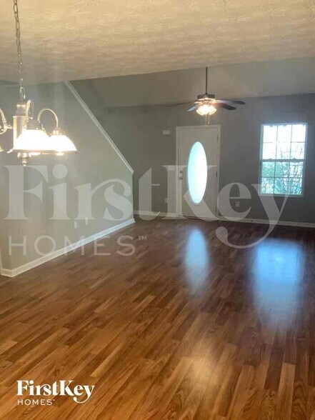 Building Photo - 130 Cobblestone Dr