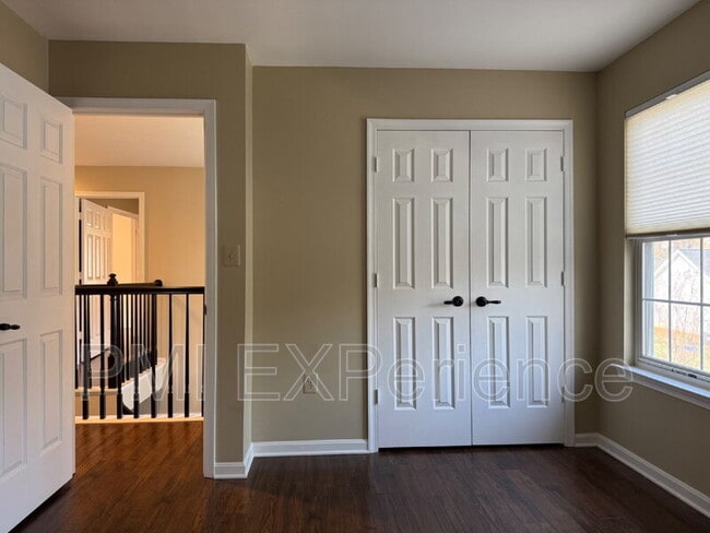 Building Photo - 9203 Sandy Creek Rd