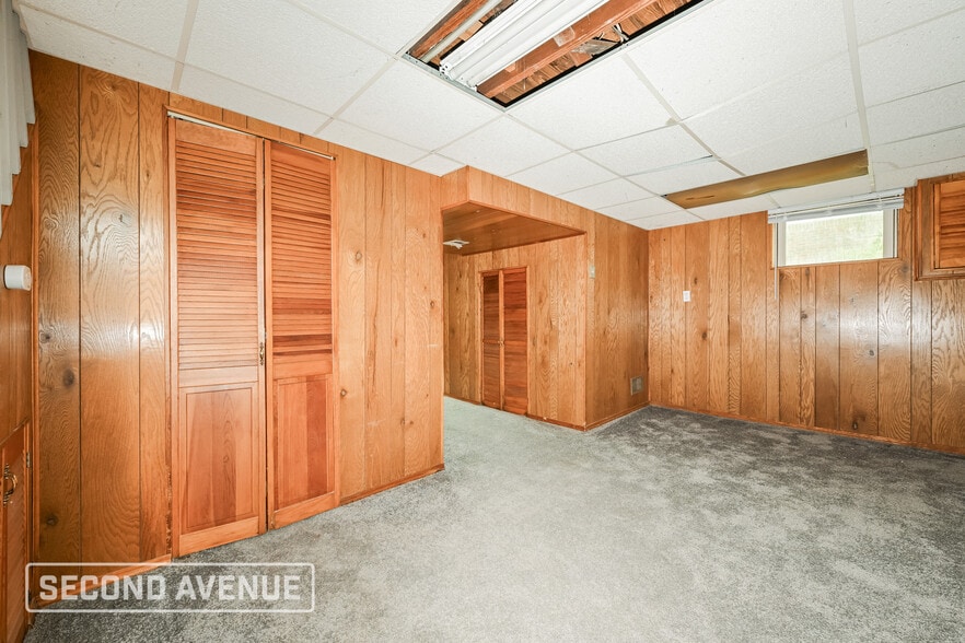 Building Photo - 705 Churchill Ave