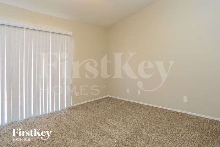 Building Photo - 4705 Crimson Leaf Dr