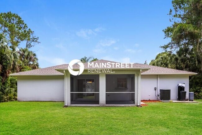 Building Photo - 3 Bedroom Pet-Friendly Home in North Port, FL with Main Street Renewal