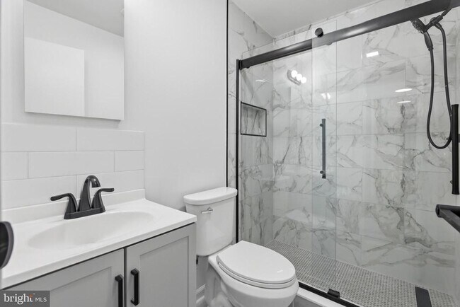 Building Photo - 4533 Logsdon Dr