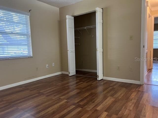 Building Photo - 2833 Orange Tree Cir N