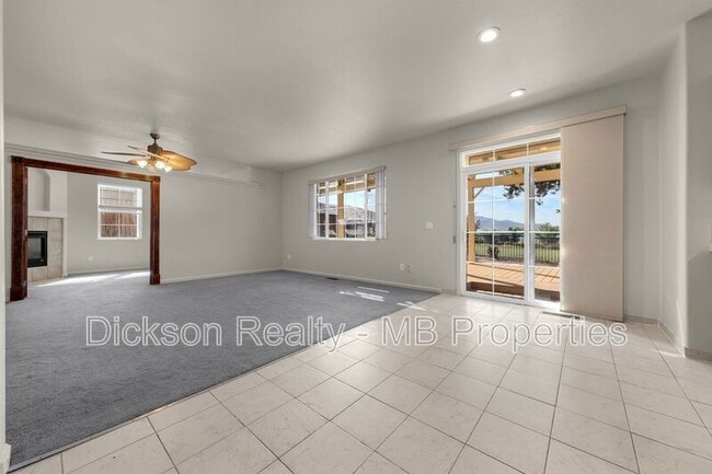 Building Photo - 2447 Anqua Dr