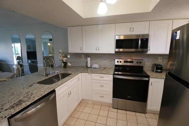 Building Photo - 4250 A1A S