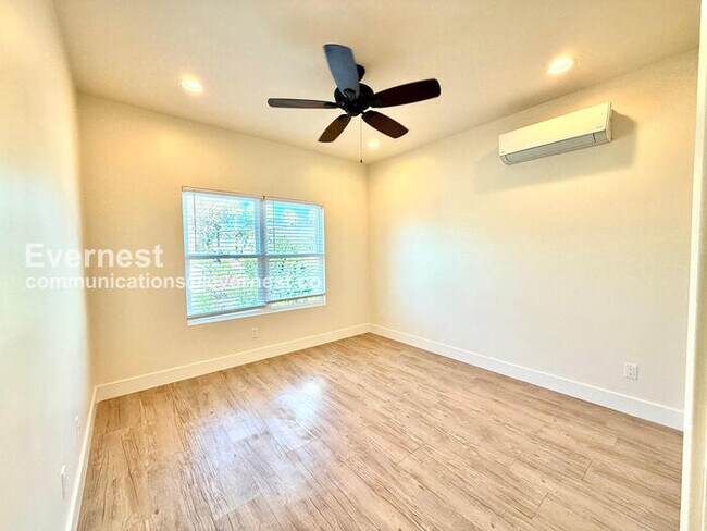 Building Photo - 412 W Roosevelt St