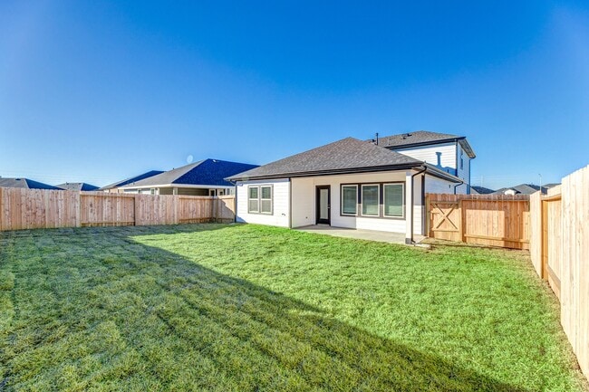 Building Photo - 31719 Kellan Grv Ct