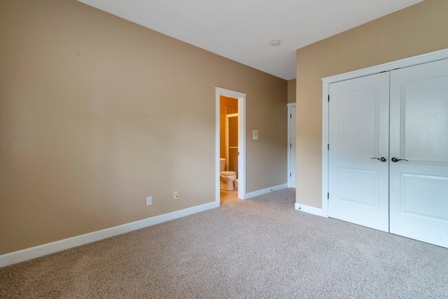 Building Photo - Jewel up in Alpine