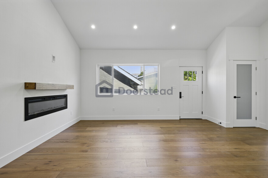 Building Photo - 3012 Pacheco Blvd