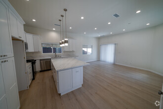 Building Photo - 25173 Vista Fusco