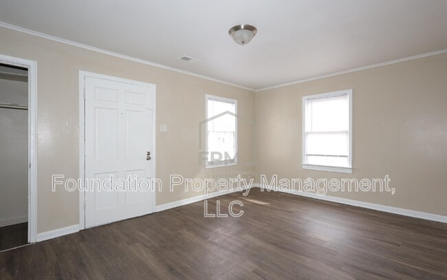Building Photo - 3591 Wilshire Rd