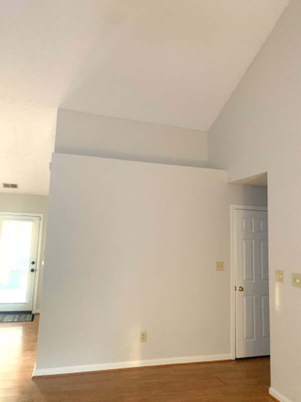 Building Photo - 3737 White Pine Dr