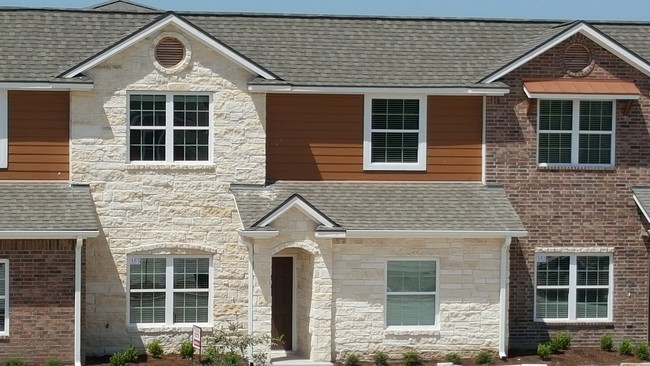 Building Photo - Copper Creek Condos