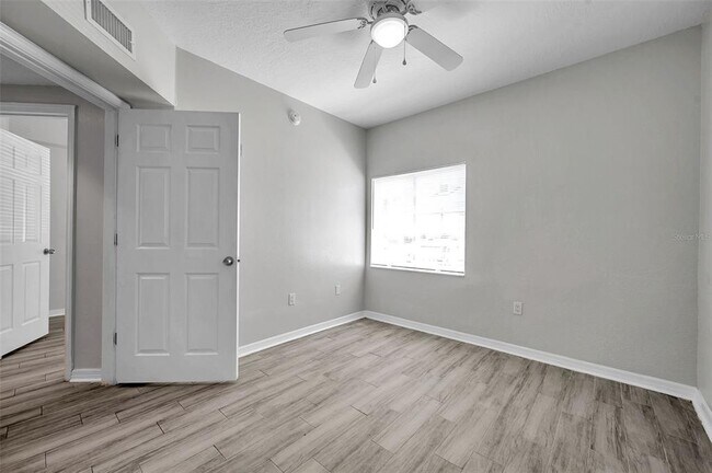 Building Photo - 6449 Cypressdale Dr