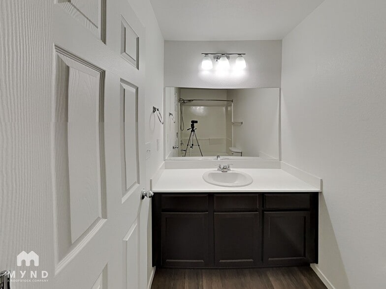 Building Photo - 9889 Coastal Fog Dr